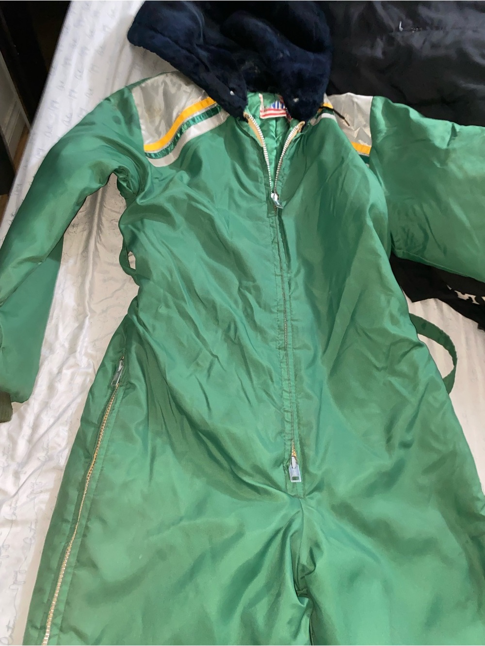 Green Ski One-Piece Snow Jacket with Hood